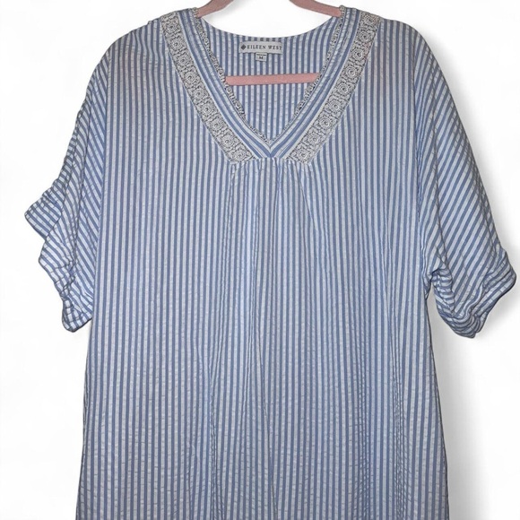 Eileen West Striped Seersucker Caftan Nightgown Blue White Pockets Size Medium - Picture 5 of 11